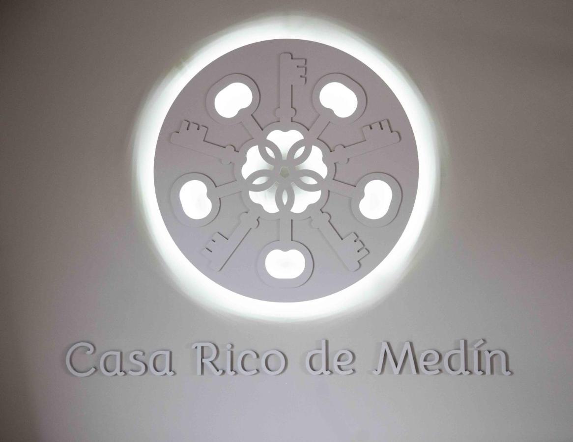 ホテル Casa Rico De Medin オ・ピノ エクステリア 写真